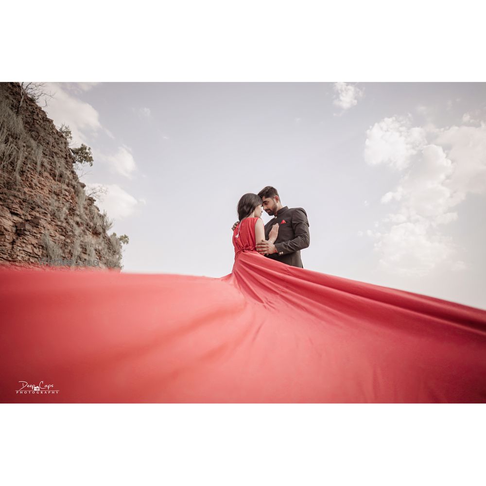 Photo From prewedding - By Deep Caps Photography