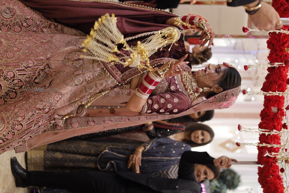 Photo From Bridal entry - By Harshita Mahajan