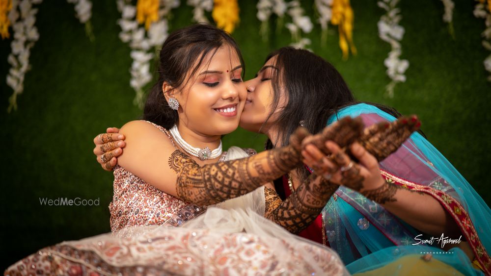 Photo From Haldi & Mehandi - By Sumit Agarwal Photography