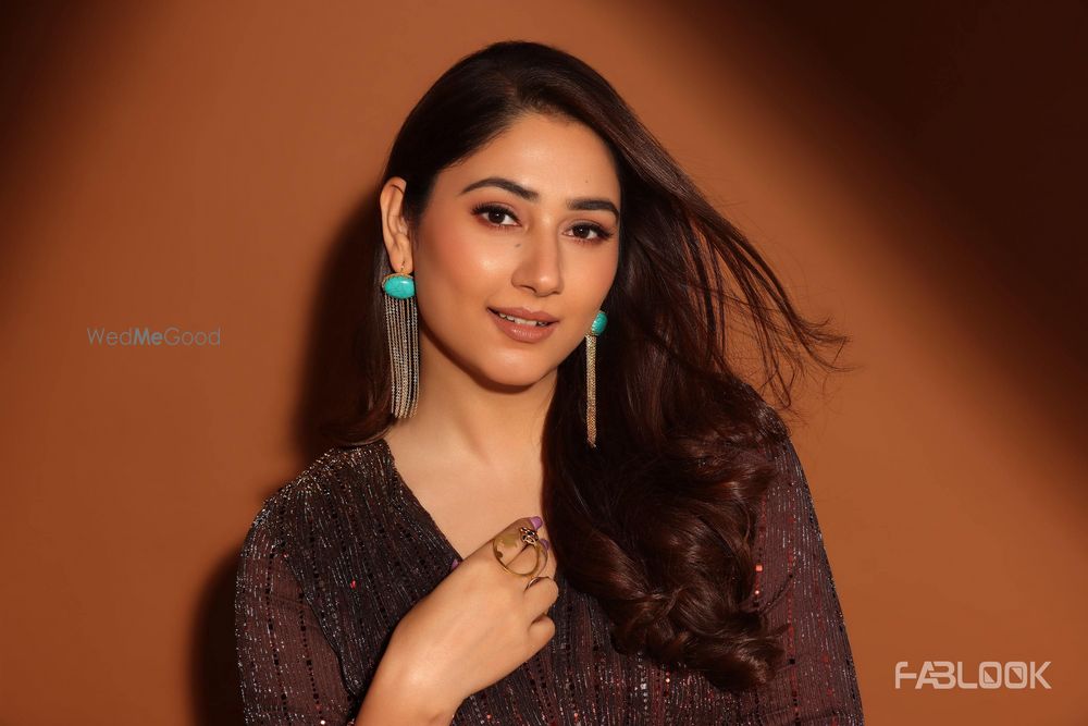 Photo From ACTRESS DISHA PARMAR - By Makeup by Taneesha Bansal