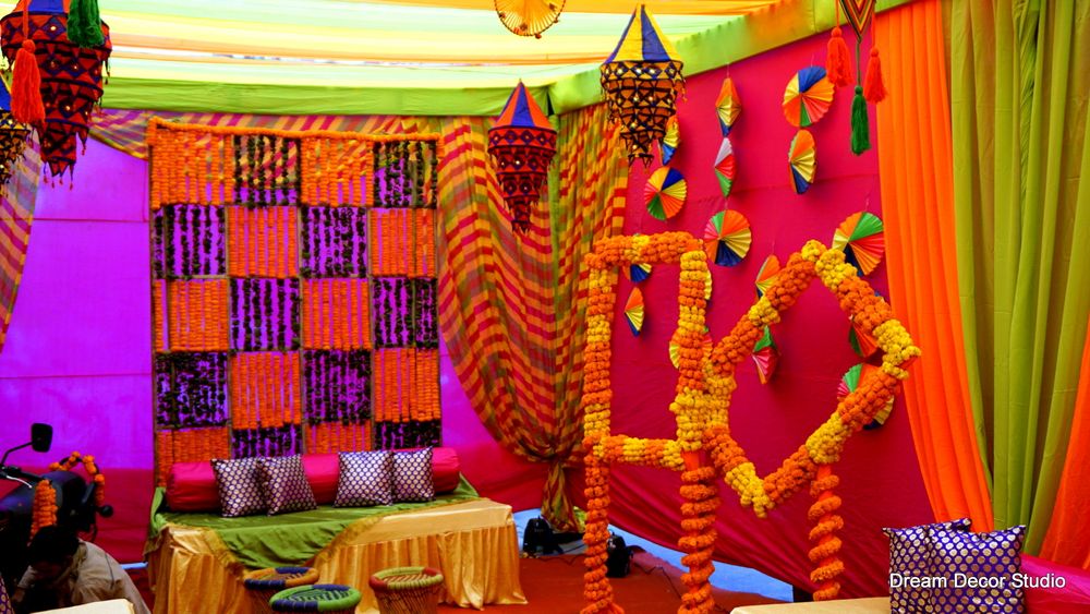 Photo From Mehndi Decor Set up in "Gully" - By Dream Decor Studio