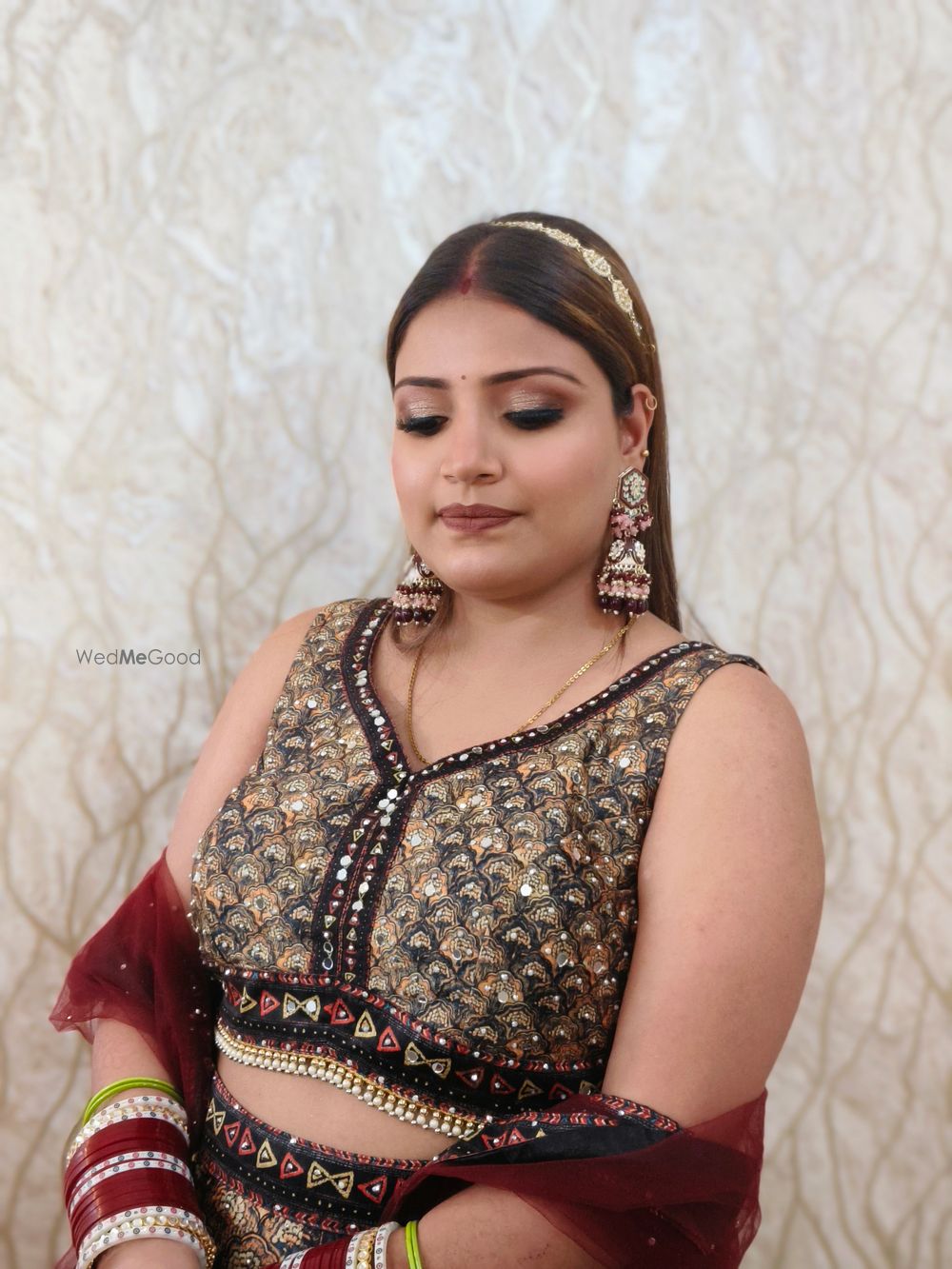 Photo From Reception & Engagement Looks - By Gunjan Gupta Makeovers