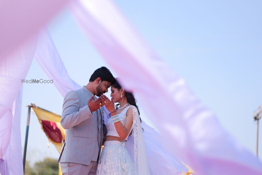 Photo From wedding couple - By Deep Caps Photography