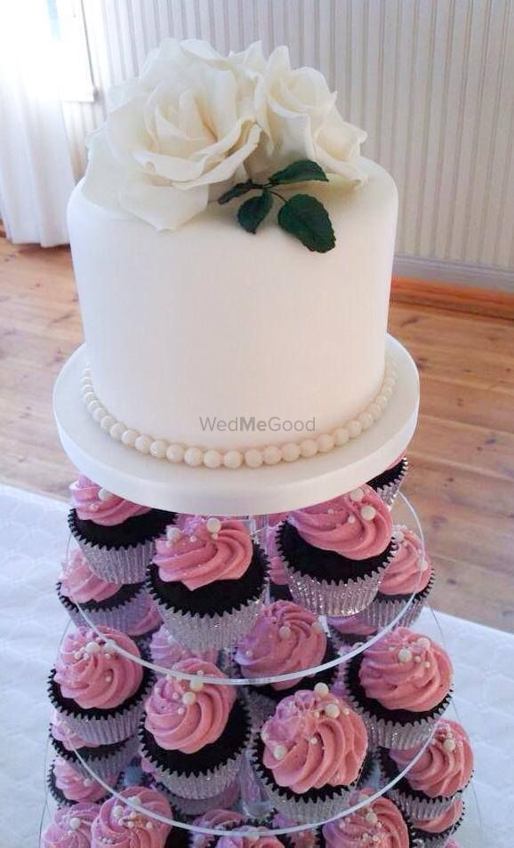Photo From DREAM WEDDING CAKES - By G's Patisserie