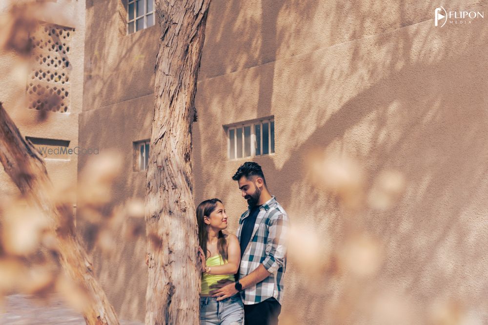 Photo From Akshay & Apoorva Pre-Wedding Shoot Dubai - By FlipOn Media - Pre Wedding Photography