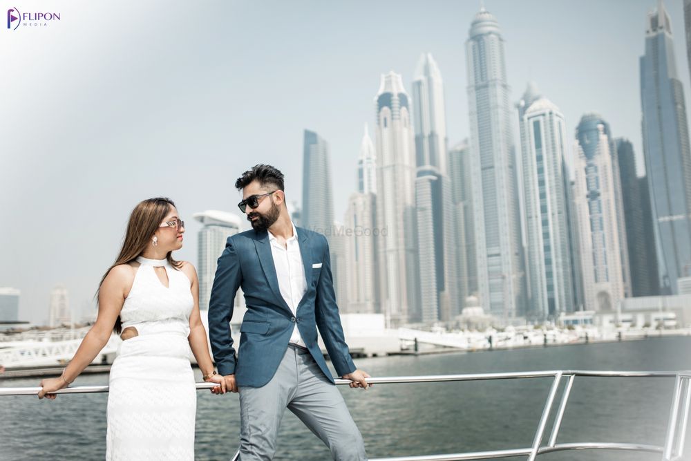 Photo From Akshay & Apoorva Pre-Wedding Shoot Dubai - By FlipOn Media - Pre Wedding Photography
