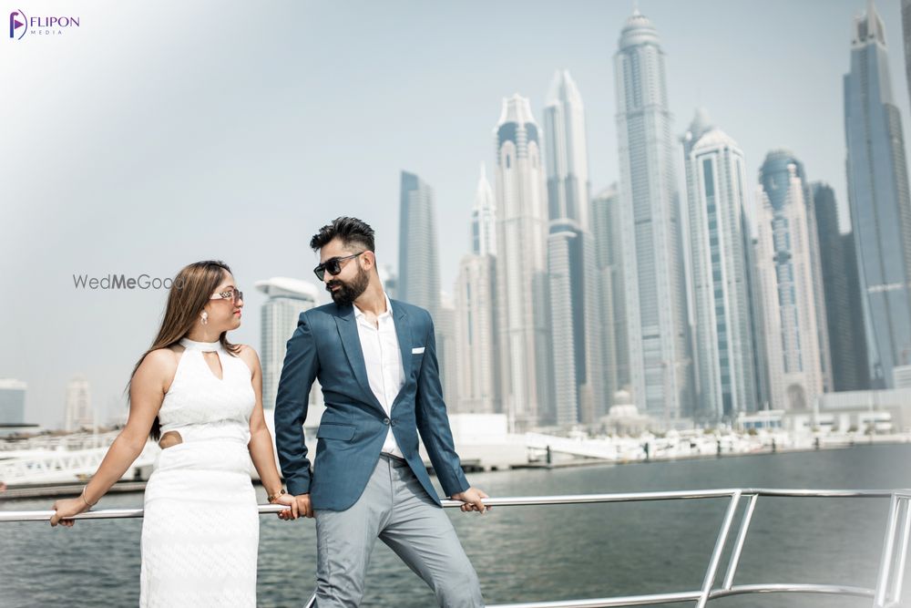 Photo From Akshay & Apoorva Pre-Wedding Shoot Dubai - By FlipOn Media - Pre Wedding Photography