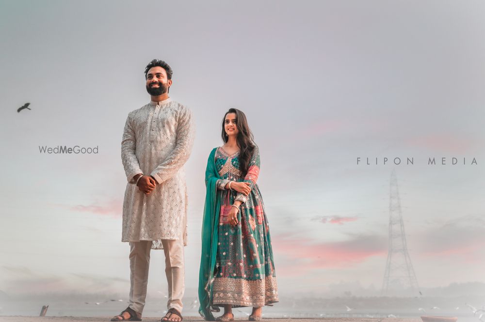 Photo From Ashutosh & Sonali Pre-Wedding Shoot - By FlipOn Media - Pre Wedding Photography