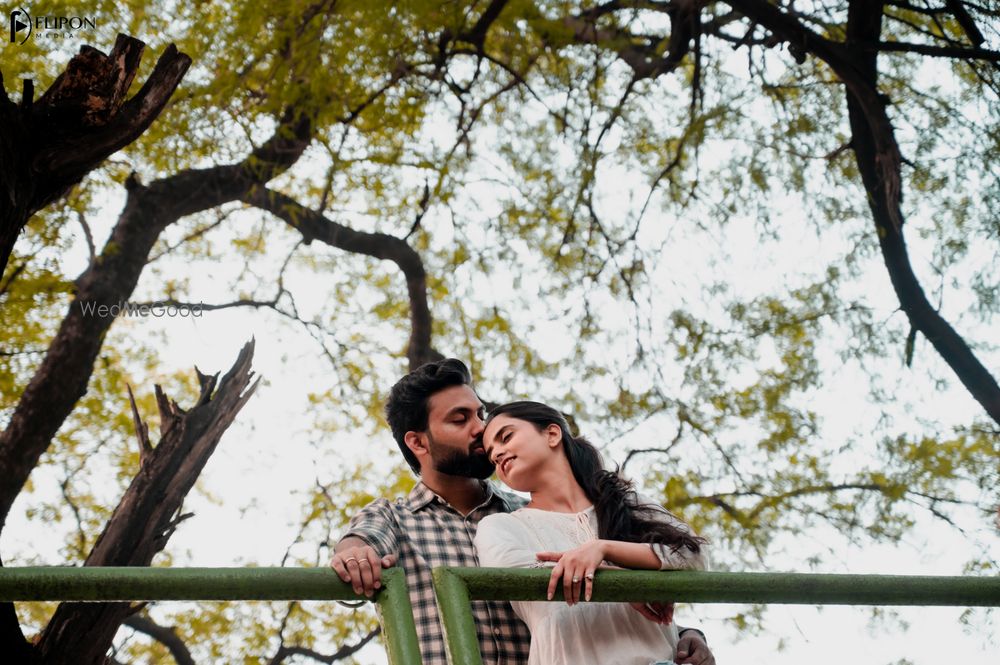 Photo From Ashutosh & Sonali Pre-Wedding Shoot - By FlipOn Media - Pre Wedding Photography