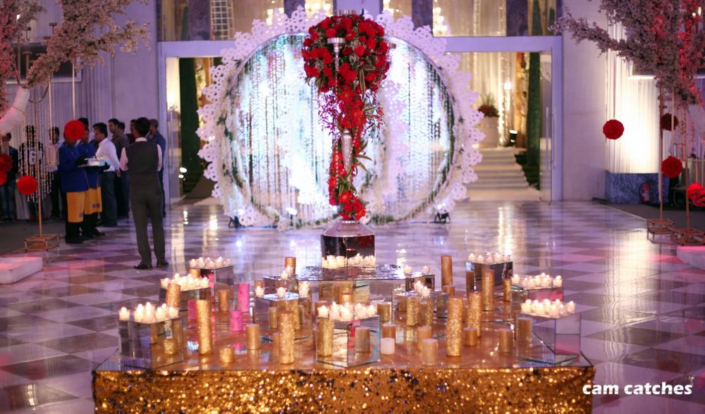 Photo From Floral Love - By The Ritz by Ferns N Petals