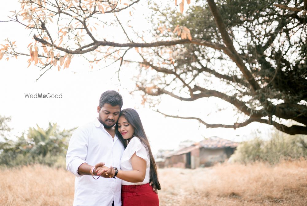 Photo From pre-wedding - By Pratik Tilekar Photography