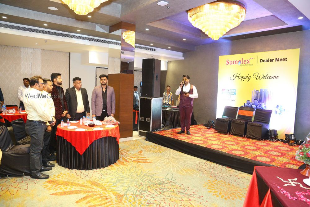 Photo From Corporate programs, Conference, Dealers Meet - By Anchor Vj Santosh Tiwari