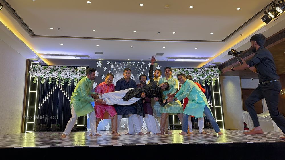 Photo From Vidhi Tirath  - By Krishna & Vatsal Choreography