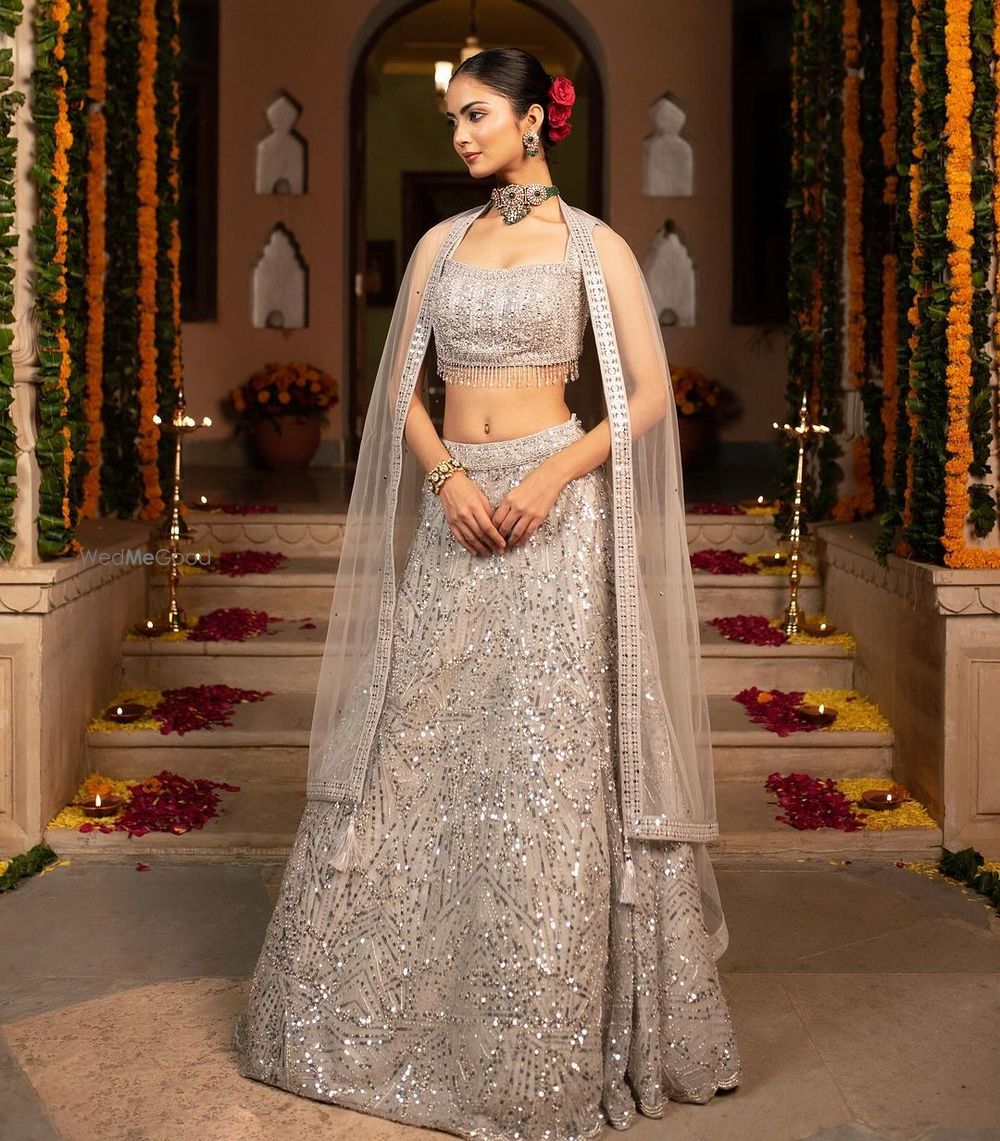 Photo From Diwali Bridal Collection - By Aari Tari