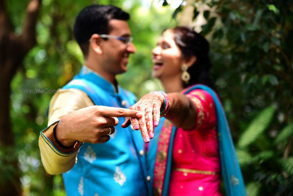 Photo From Deepa + Ashwin : Engagement - By Deepali Suryawanshi Photography