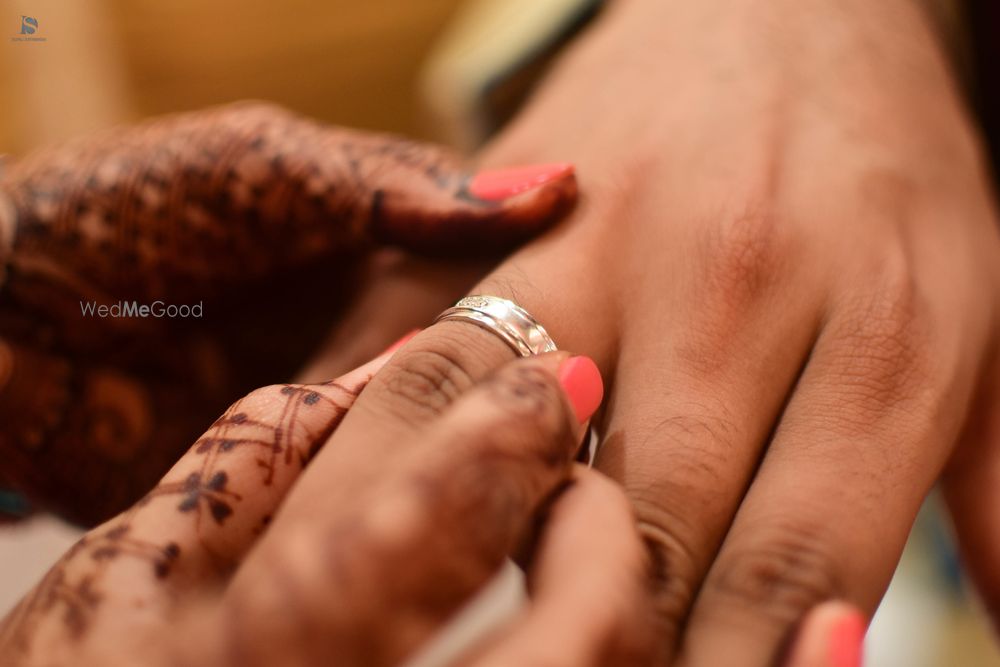 Photo From Deepa + Ashwin : Engagement - By Deepali Suryawanshi Photography