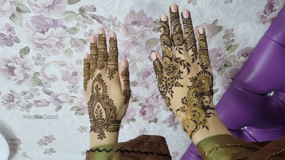 Photo From Floral designs - By Girly Henna by Sahana