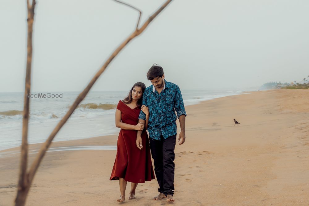 Photo From Apurva Abishiek Prewedding - By Oliyan Studios