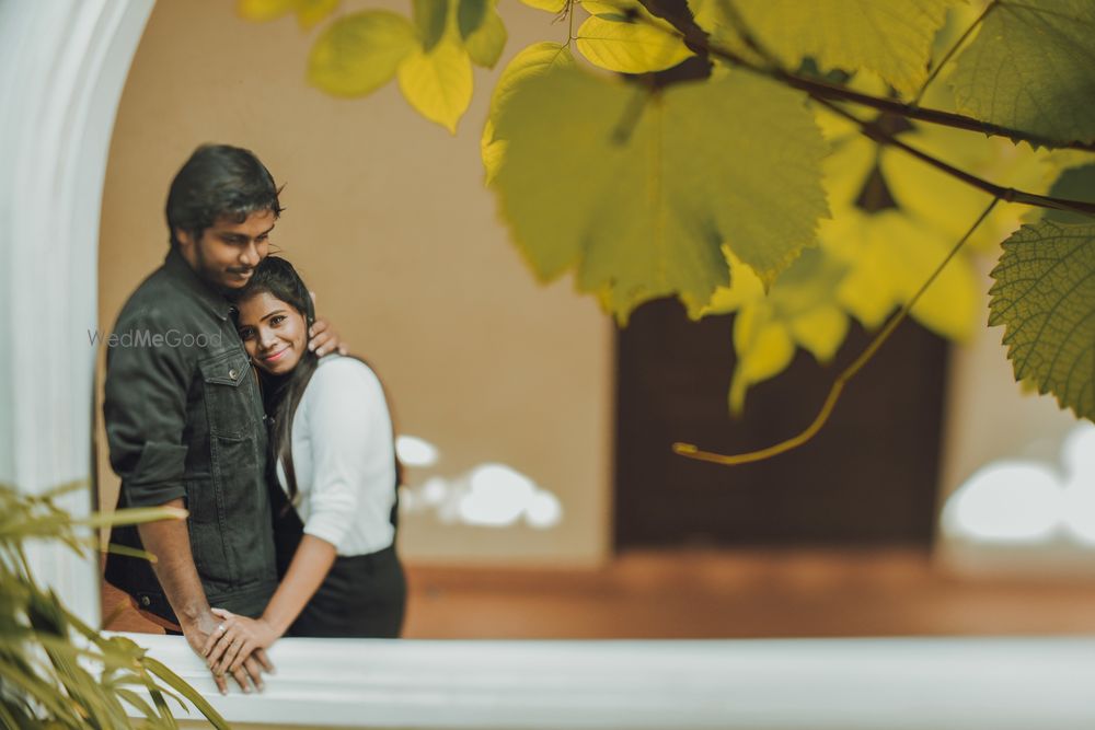 Photo From Apurva Abishiek Prewedding - By Oliyan Studios