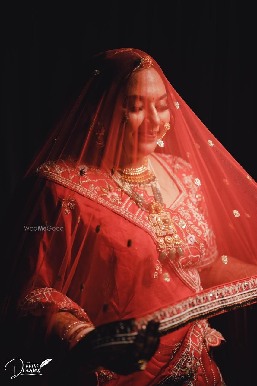 Photo From Bride Megha - By Alisha Makeovers 