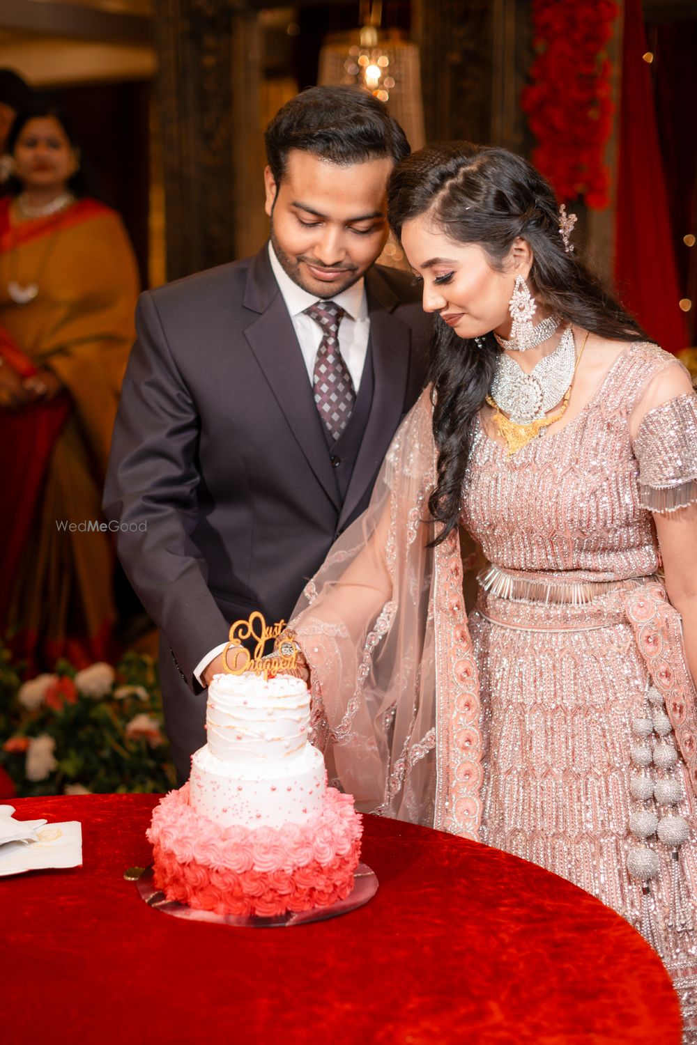 Photo From Aayushi & Suyash Engagement - By Rajneesh Srivastava Photography