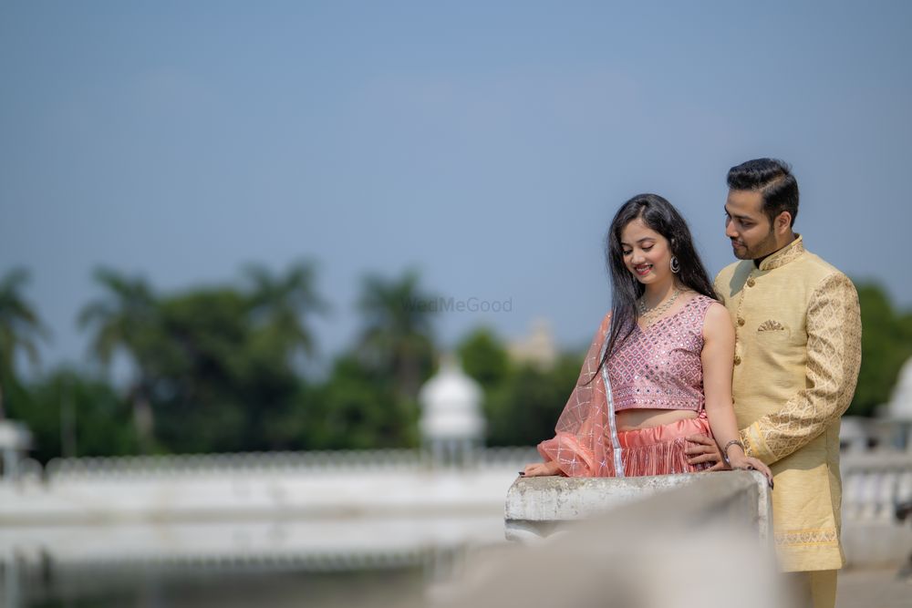 Photo From Aayushi and Suyash Pre Wedding - By Rajneesh Srivastava Photography - Pre Wedding