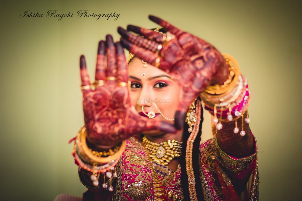 Photo From Varsha & Mehul - By Ishika Bagchi Photography