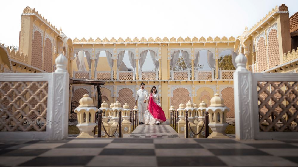 Photo From Tejas X Rajshree - By Manohar Studio - Pre Wedding