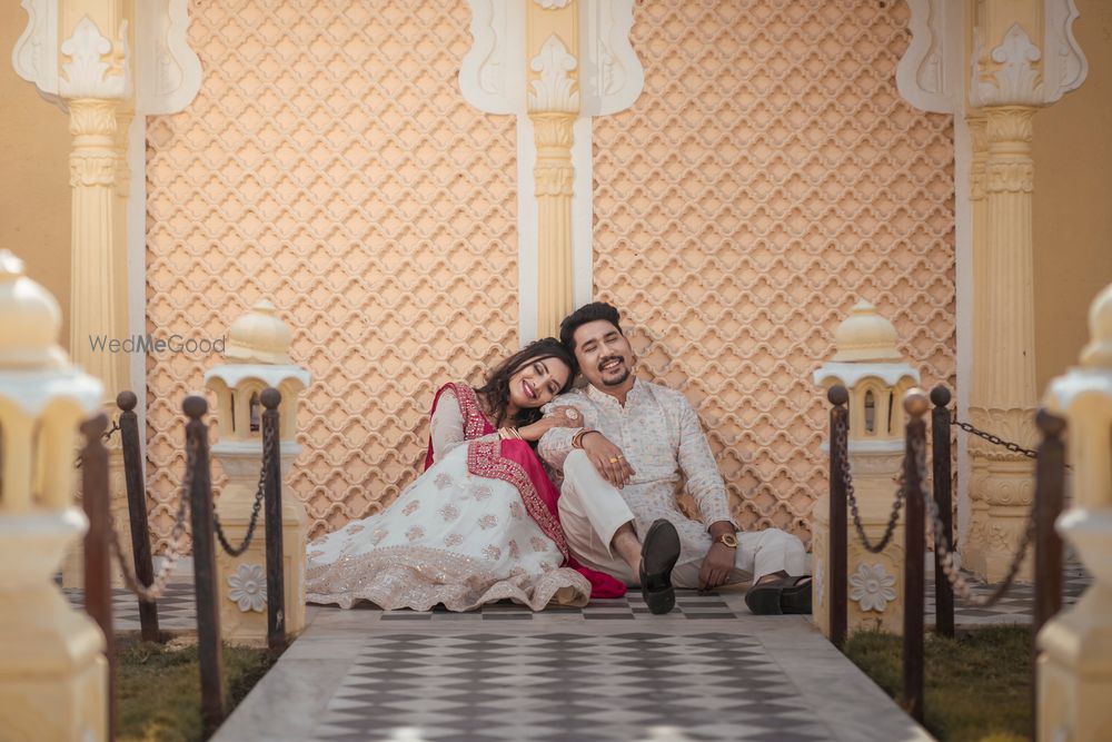 Photo From Tejas X Rajshree - By Manohar Studio - Pre Wedding