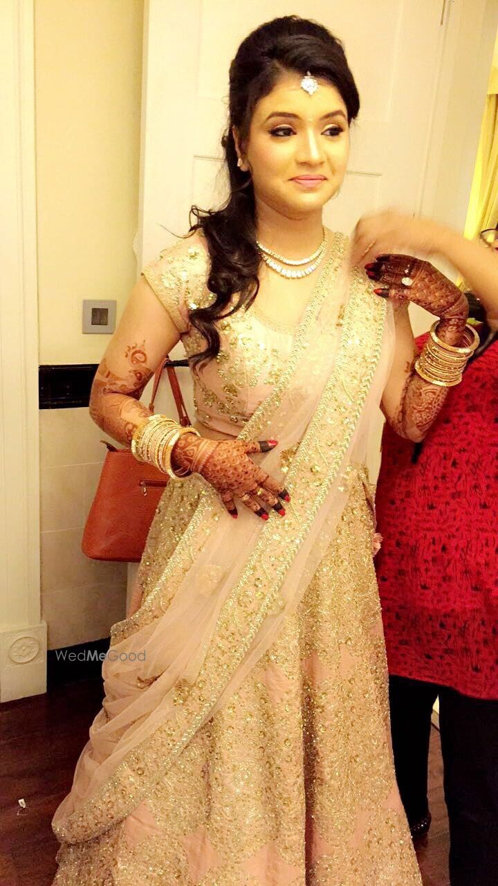 Photo From Engagement makeup (ITC Grand Bharat) - By Kriti Chhabra Makeovers