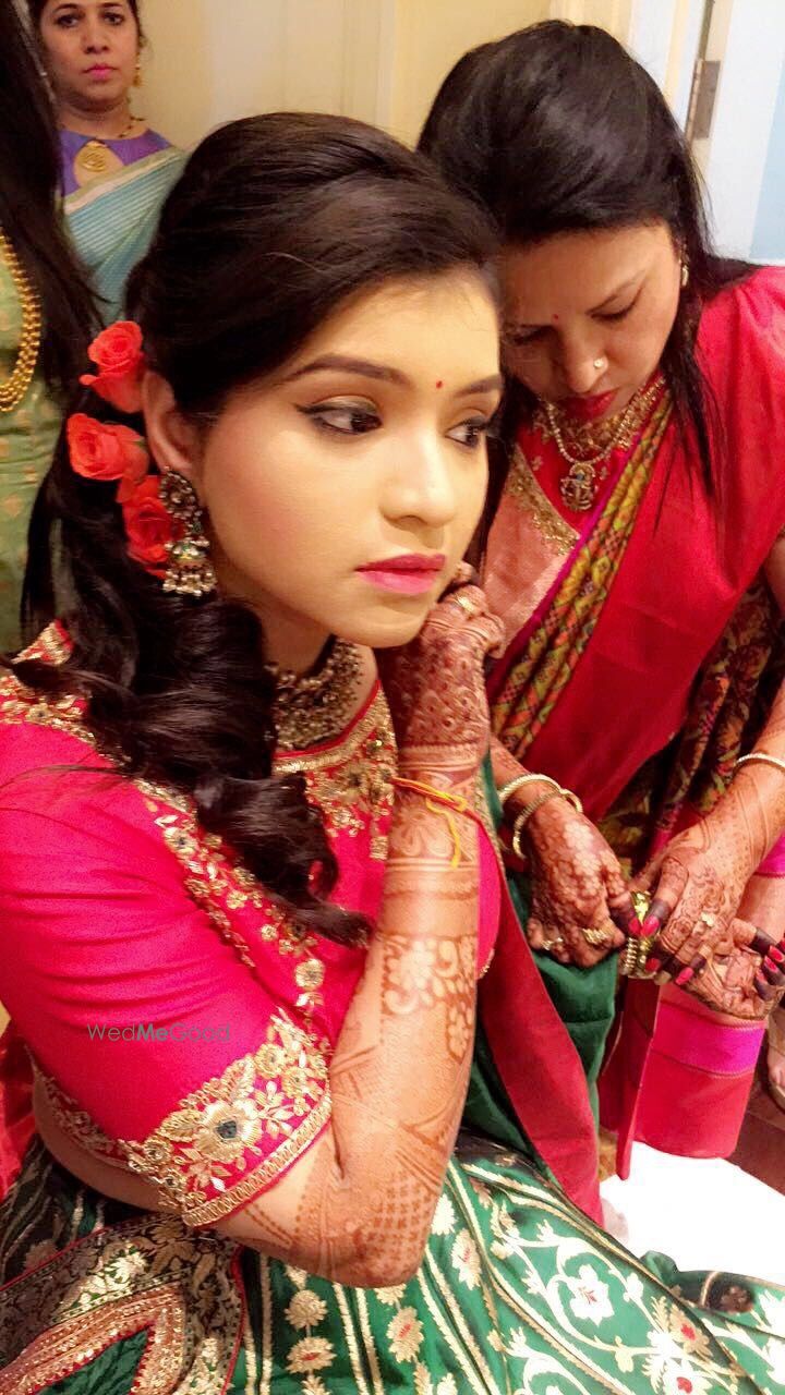 Photo From Mehendi Makeup ( ITC Grand Bharat ) - By Kriti Chhabra Makeovers