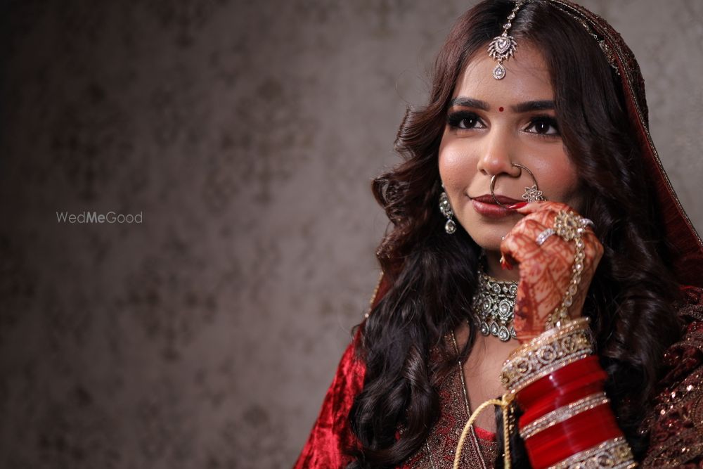 Photo From Bride Akshya  - By Makeovers by Suugandha