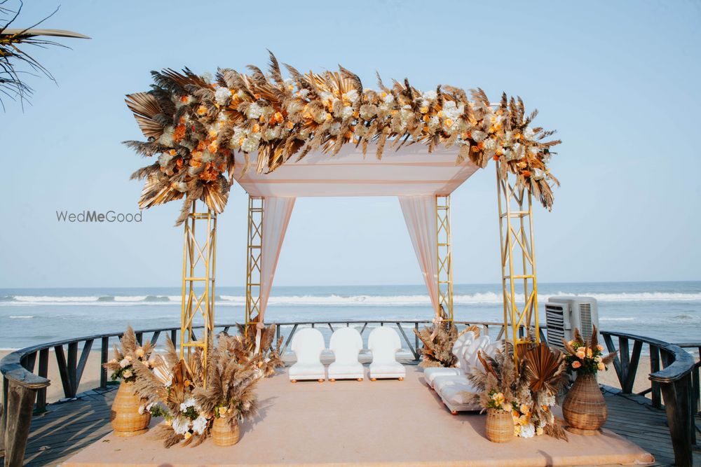 Photo From Bohemian Breeze  - By The Wedding Experience - Decor