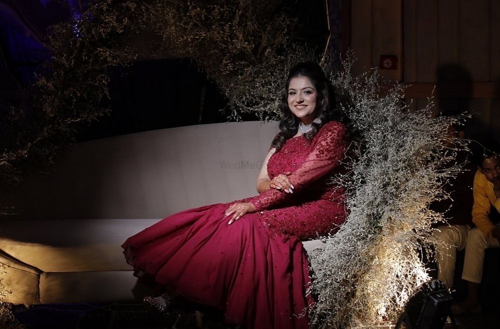 Photo From Sneha’s Engagement Look - By Surbhi Malhotra Makeovers