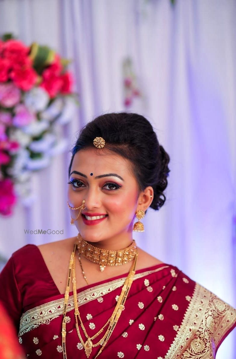 Photo From maharashtrian bridal looks - By Makeover By Sayali Sutrave 