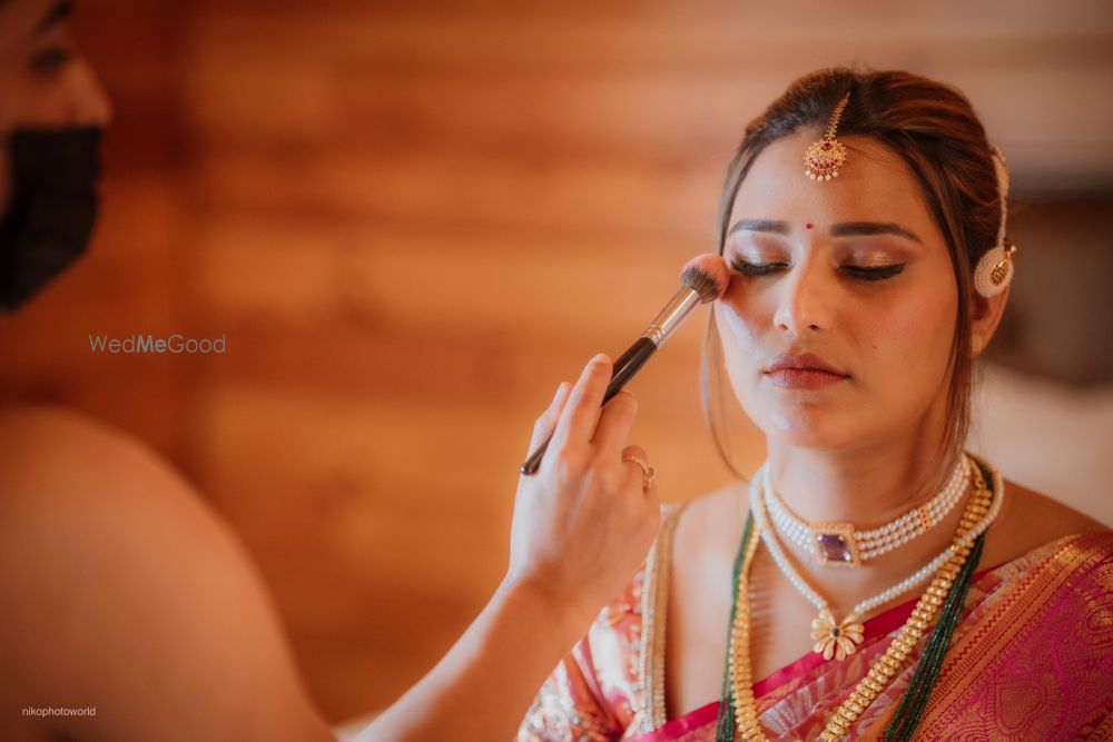 Photo From Beautiful konkani bride Unnati - By Makeovers by Bhawna