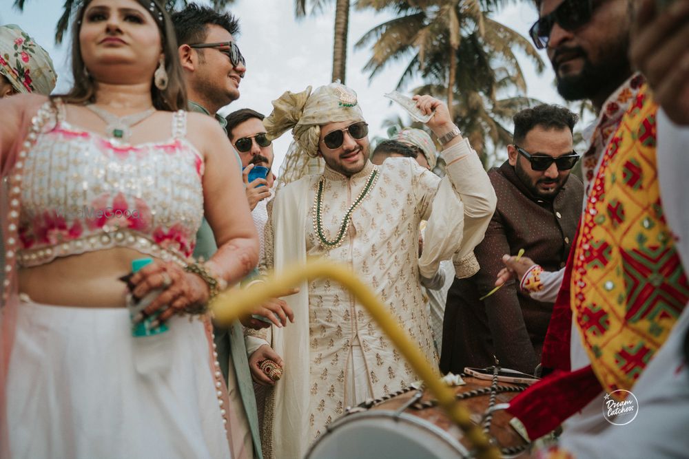 Photo From URVI & KEVIN | RADISSON & NOVOTEL CAVELOSSIM | GOA - By Dreamcatchers Photography