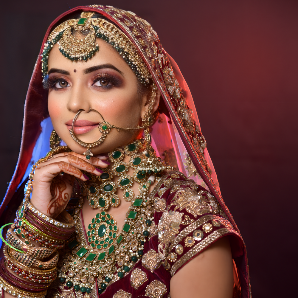 Photo From North Indian Bridal Makeup_Portfolio - By Makeup By Needhi KKansal