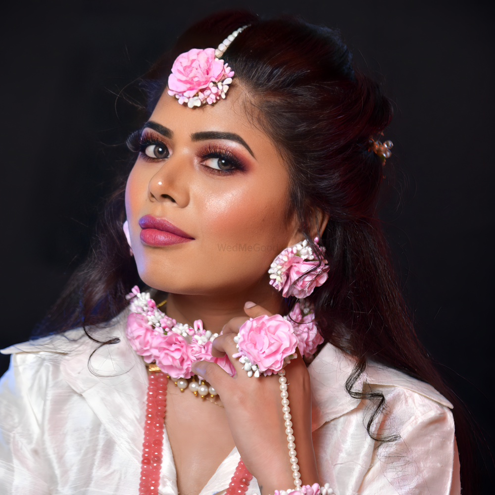 Photo From Mehndi Makeup and Styling - By Makeup By Needhi KKansal
