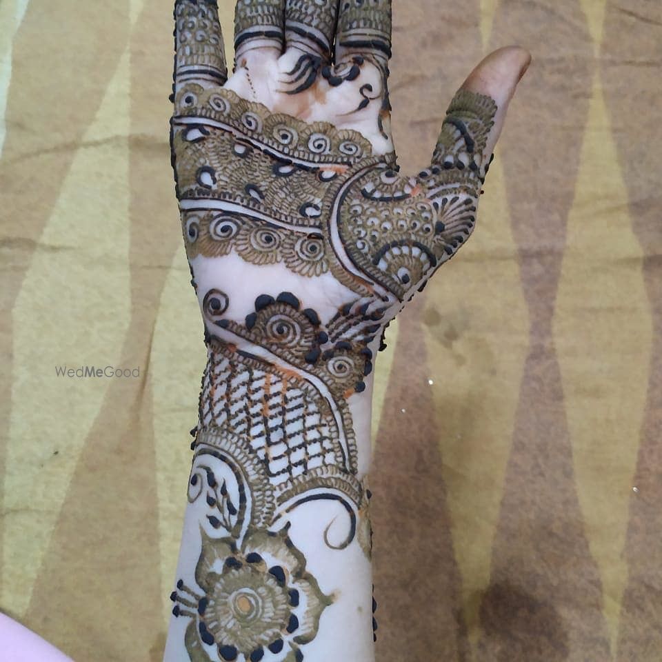 Photo From Designer & Floral Mahendi Design (All types of mehendi designs) - By Mariyam Mehndi Art