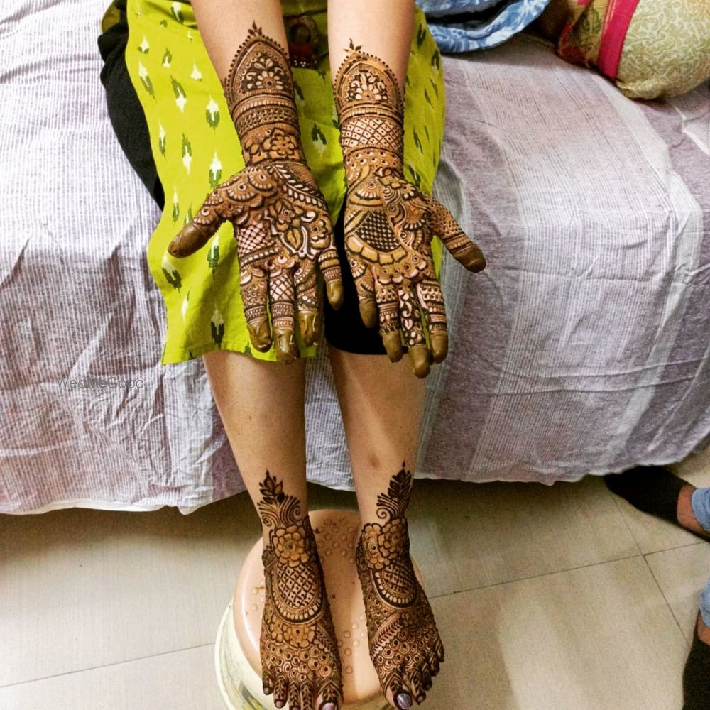 Photo From Designer & Floral Mahendi Design (All types of mehendi designs) - By Mariyam Mehndi Art