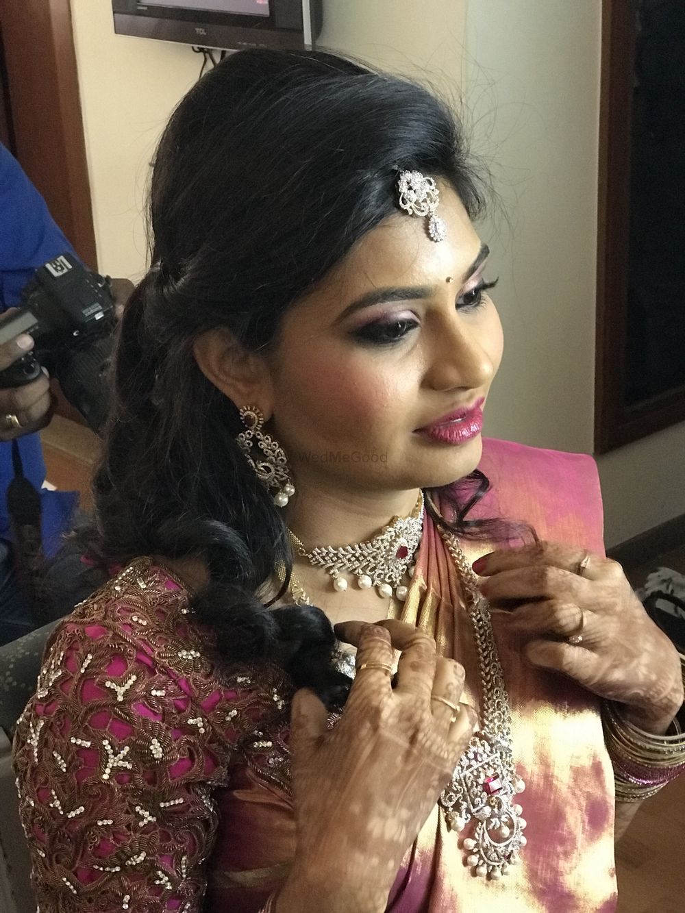 Photo From make up for Naveena’s reception - By Bridal Makeup by Anushka Salon