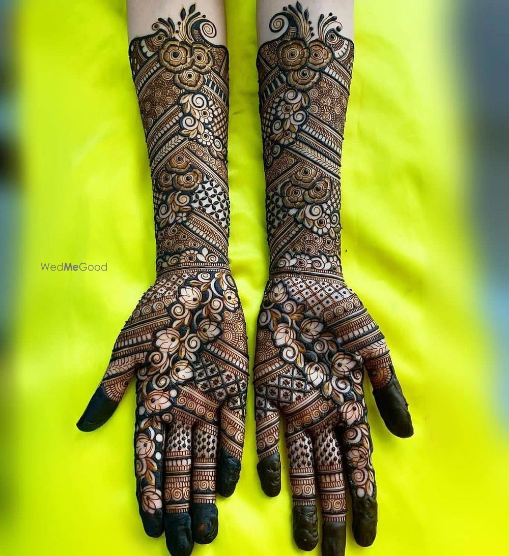 Photo From bridal mehndi - By Santosh Mehendi Artist