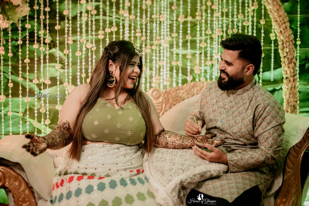 Photo From KHUSHBOO MEHNDI - By House of Glimpse Photography