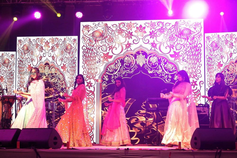 Photo From PRERNA & JATIN's SANGEET - By Anchor Gitesh Singh