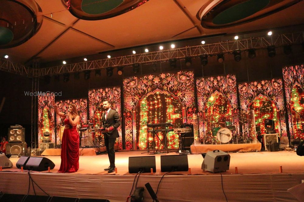 Photo From PRERNA & JATIN's SANGEET - By Anchor Gitesh Singh