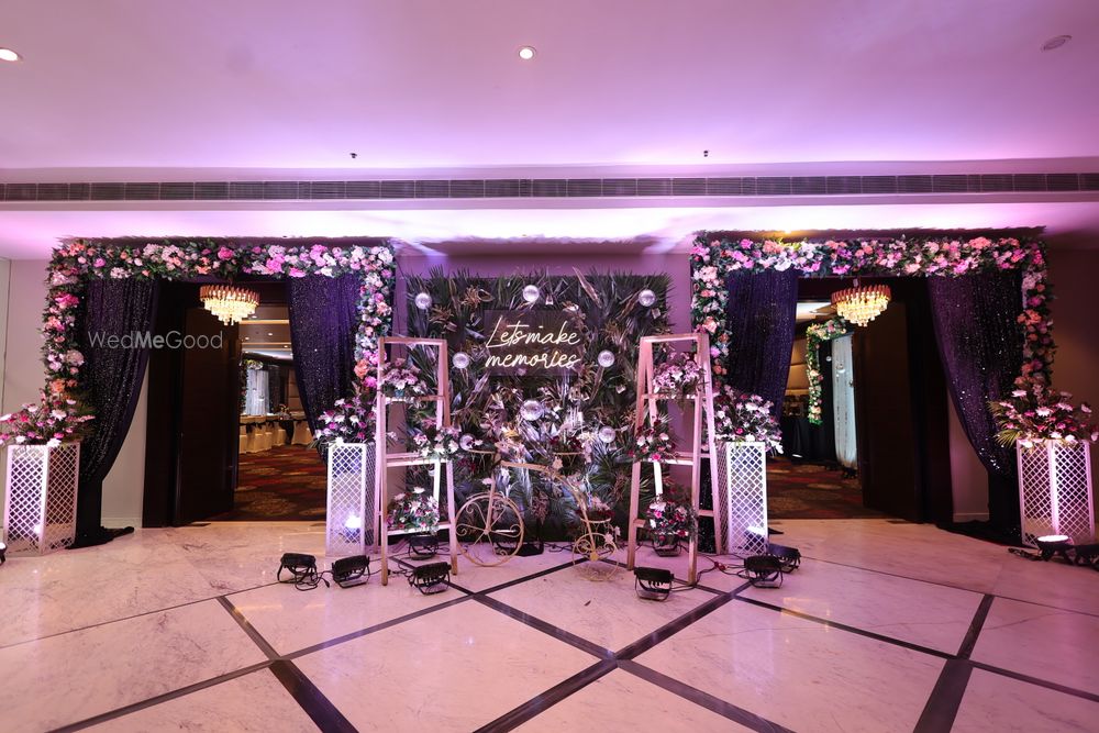 Photo From Apoorva & Vikalp Ring Ceremony - By Vintaze Entertainments