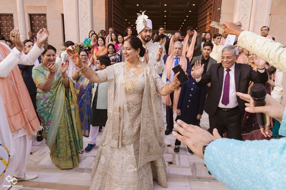 Photo From Ihita X Eishan (Wedding) - By Weddings By Evensia