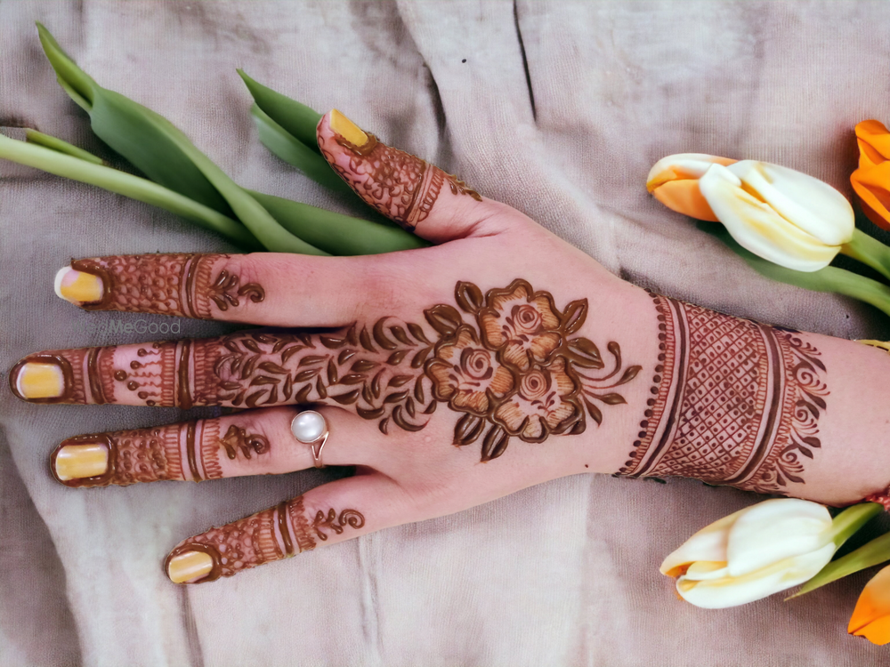 Photo From CLIENT'S MEHENDI - By Red Wings Mehendi 