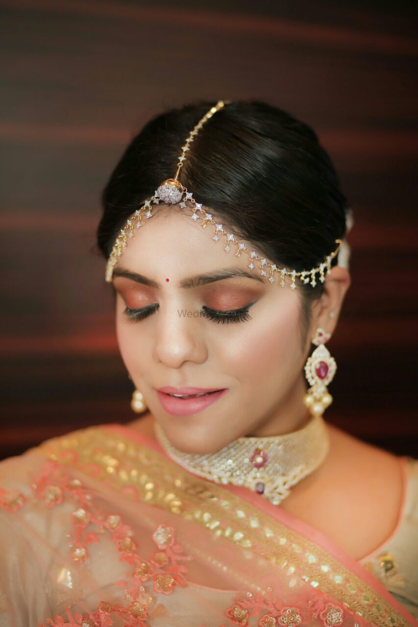 Photo From neha engement - By Mayuree Mohoal  Makeovers